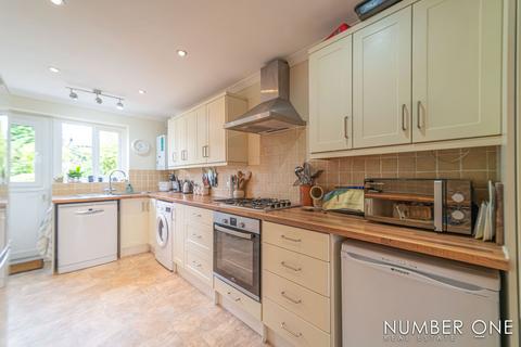 19 Celtic Close, Undy, Caldicot, NP26 3PB