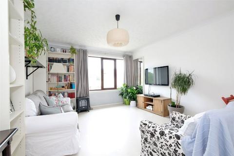 2 bedroom flat to rent, Collieston Avenue, Bridge of Don, Aberdeen, AB22