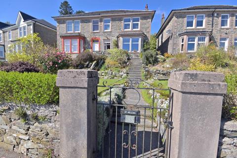 4 bedroom semi-detached house for sale, 33 Bullwood Road, Dunoon