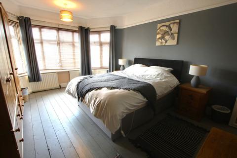 3 bedroom semi-detached house for sale, Regents Park Road, Regents Park, Southampton