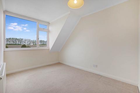 16 Burleigh Close, Rochester, ME2 3TQ