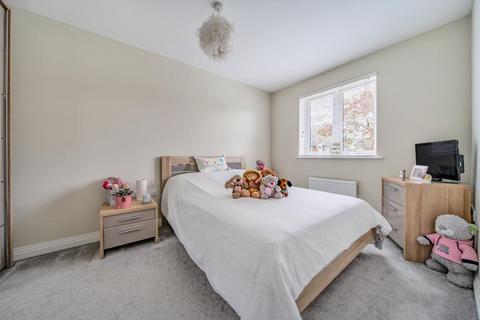 3 bedroom end of terrace house for sale, Aylesbury,  Buckinghamshire,  HP22