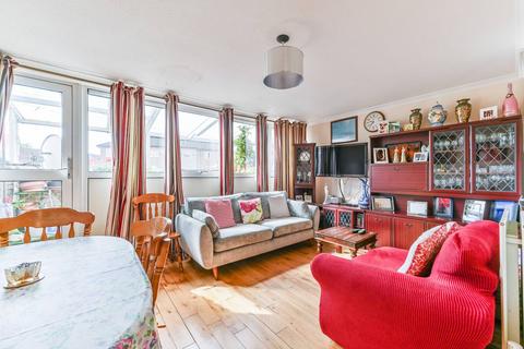 3 bedroom flat for sale, Elder Road, West Norwood, London, SE27