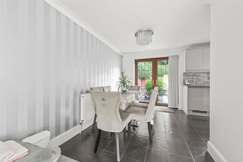 1a Wallis Close, Dartford, DA2 7BE
