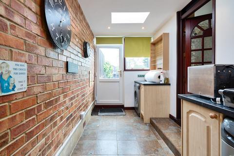 12 Stoneleigh Crescent, Stoneleigh, Epsom, KT19 0RP