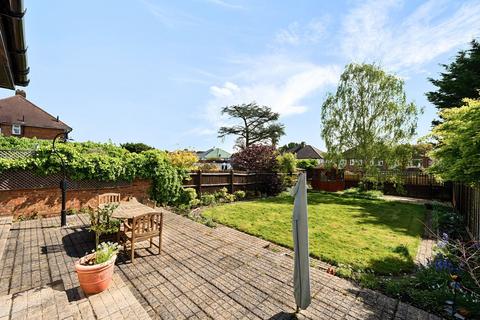 12 Stoneleigh Crescent, Stoneleigh, Epsom, KT19 0RP