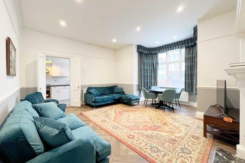 3 bedroom end of terrace house for sale, Melbury Gardens, London