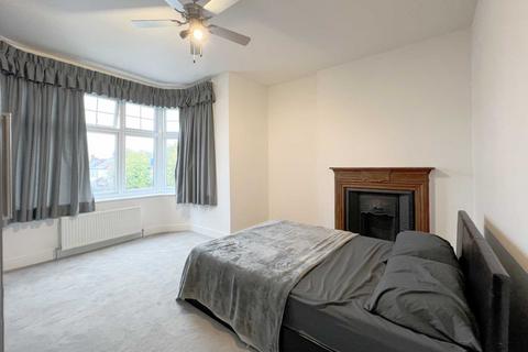 3 bedroom end of terrace house for sale, Melbury Gardens, London