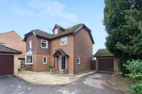 4 bedroom detached house for sale, Limetrees, Chilton, OX11