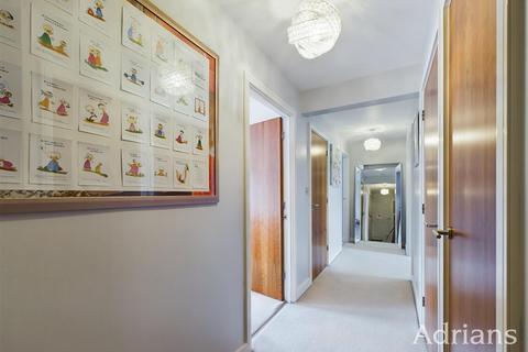 2 bedroom apartment for sale, Broomfield Road, Chelmsford