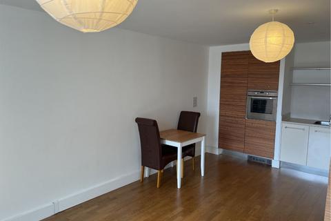 1 bedroom apartment to rent, Cardiff Bay, Cardiff  CF10