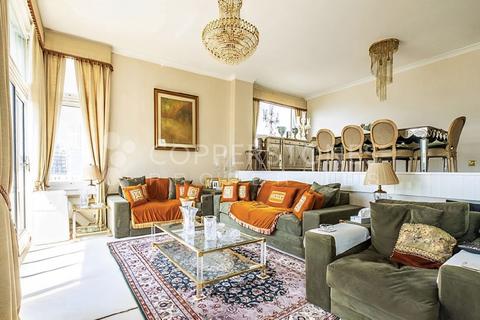 3 bedroom apartment for sale, The Water Gardens, London W2