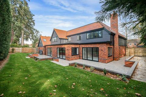 undefined, Mill Road, Shiplake, RG9