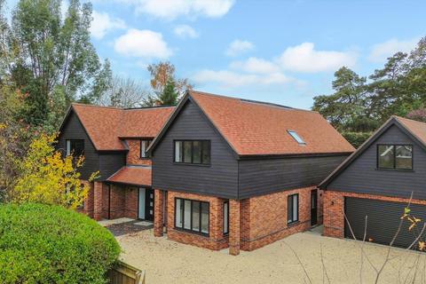 undefined, Mill Road, Shiplake, RG9