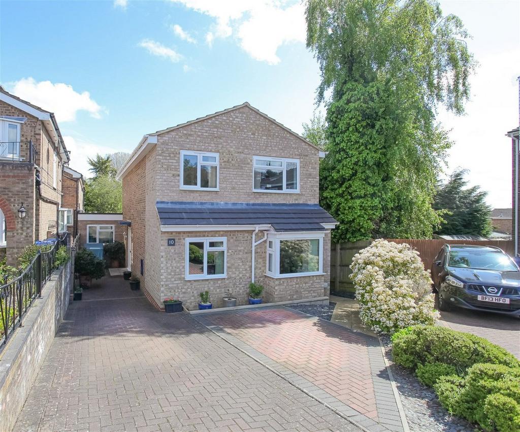 High Acres, Banbury 3 bed detached house for sale - £399,950