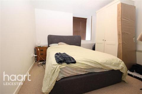 1 bedroom flat to rent, St Johns Chambers