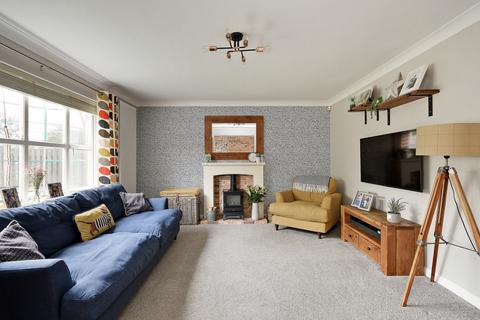 11 Matthews Fold, Sheffield, S8 8JT