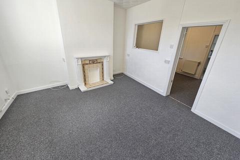 3 bedroom terraced house to rent, Nutgrove Road, St. Helens, WA9