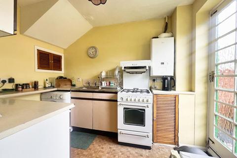 4 Leicester Close, Kettering, NN16 8EZ