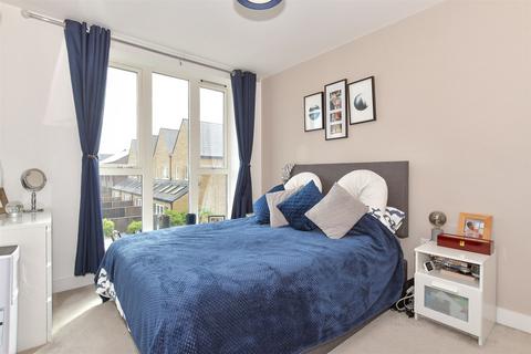 2 bedroom apartment for sale, Corys Road, Rochester, Kent