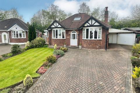 3 bedroom detached bungalow for sale, Malvern Avenue, Gatley