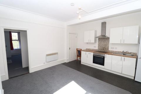 1 bedroom flat to rent, Stanningley Road, Leeds, West Yorkshire, LS12