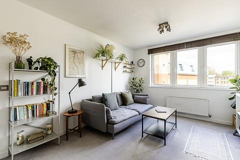 1 bedroom flat to rent, Kinetica Apartments, Tyssen Street, London E8