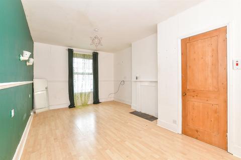4 bedroom apartment for sale, Pier Street, Ventnor, Isle of Wight