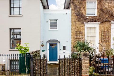 2 bedroom house to rent, Blenheim Grove, Peckham Rye, London, SE15