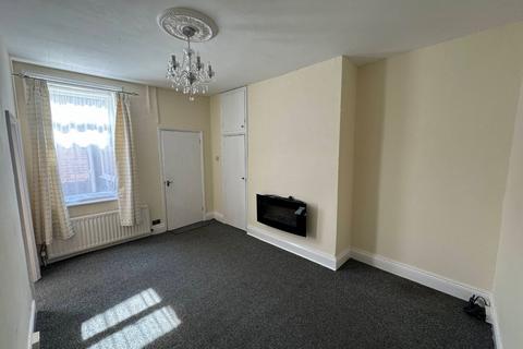 2 bedroom flat to rent, Lower Rudyerd Street, North Shields