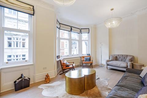 3 bedroom flat for sale, Bentinck Street, Marylebone, London, W1U