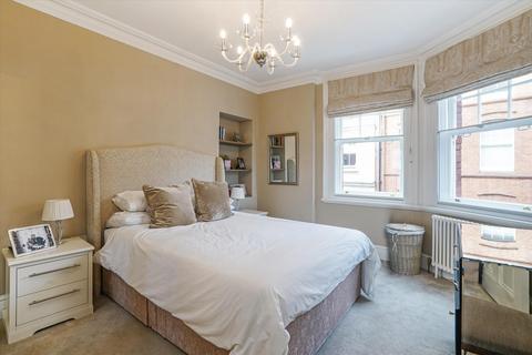 3 bedroom flat for sale, Bentinck Street, Marylebone, London, W1U