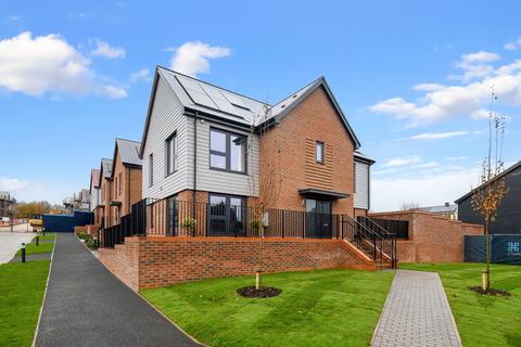 4 bedroom detached house for sale, Plot 30, The Linnets at Hollymead Square, London Road, Newport, CB11