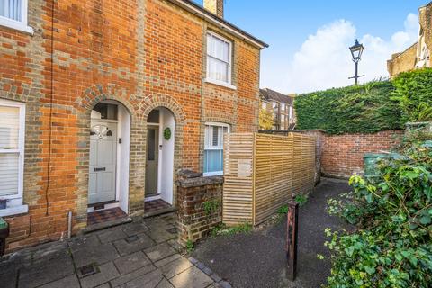 3 bedroom end of terrace house to rent, Hyde Abbey Road, Winchester SO23