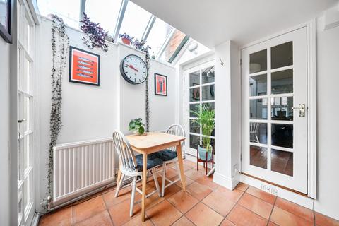 3 bedroom end of terrace house to rent, Hyde Abbey Road, Winchester SO23