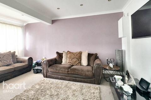 20 Rapier Close, Purfleet, RM19 1QQ