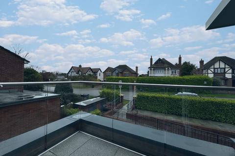 2 bedroom apartment to rent, Botany Court, Kinsgate Avenue, Broadstairs