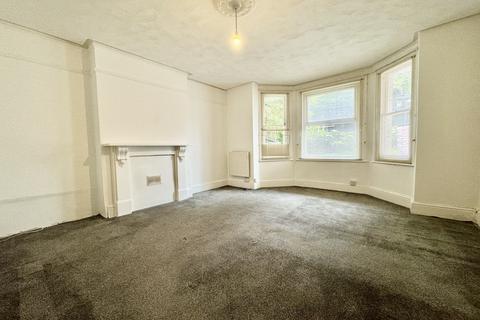 1 bedroom flat to rent, Adrian Square, Westgate