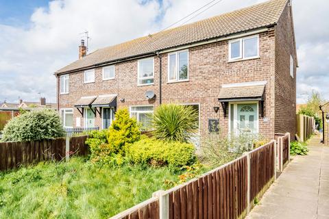 3 bedroom end of terrace house for sale, Blenheim Avenue, Martham