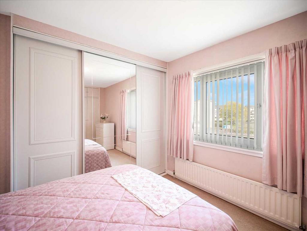 Bedroom One (3)