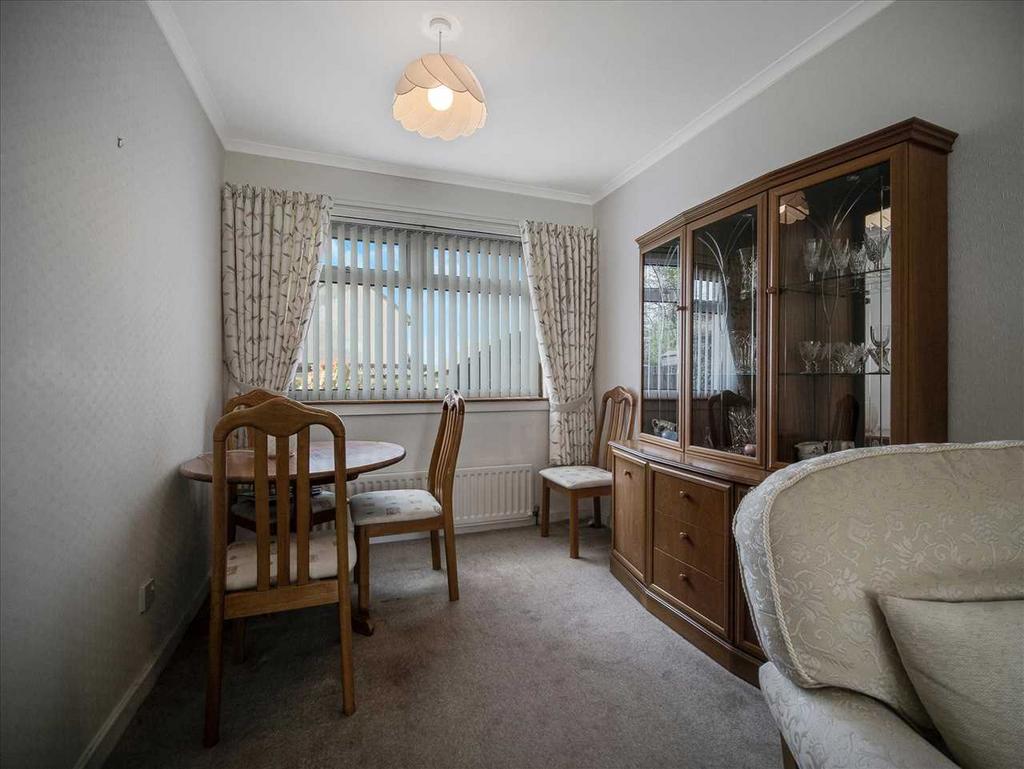Dining Area (1)