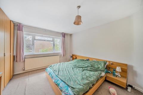 2 bedroom maisonette for sale, Stanmore,  Middlesex,  HA7