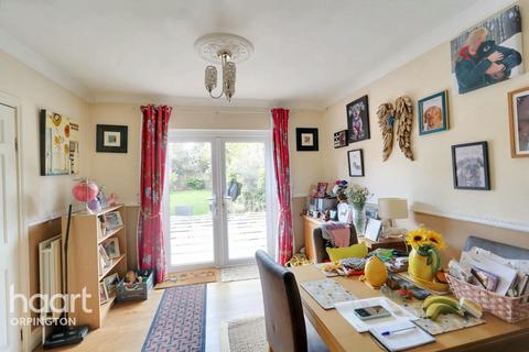 12 Foxfield Road, Orpington, BR6 8EF