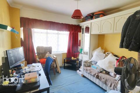 12 Foxfield Road, Orpington, BR6 8EF