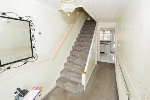 3 bedroom terraced house for sale, Shepeshall, Basildon, Essex, SS15