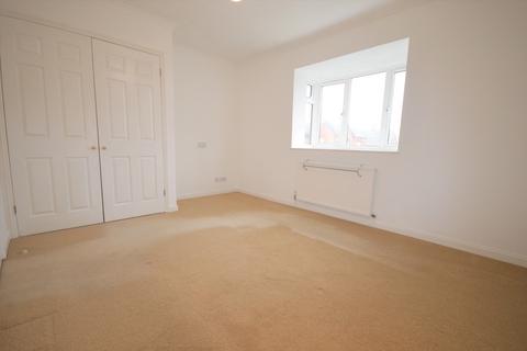 1 bedroom cluster house to rent, Eastern Road, Lymington, Hampshire, SO41 9HG