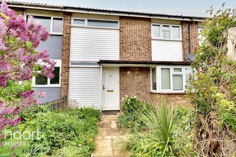 3 bedroom terraced house for sale, Seventh Avenue, Canvey Island