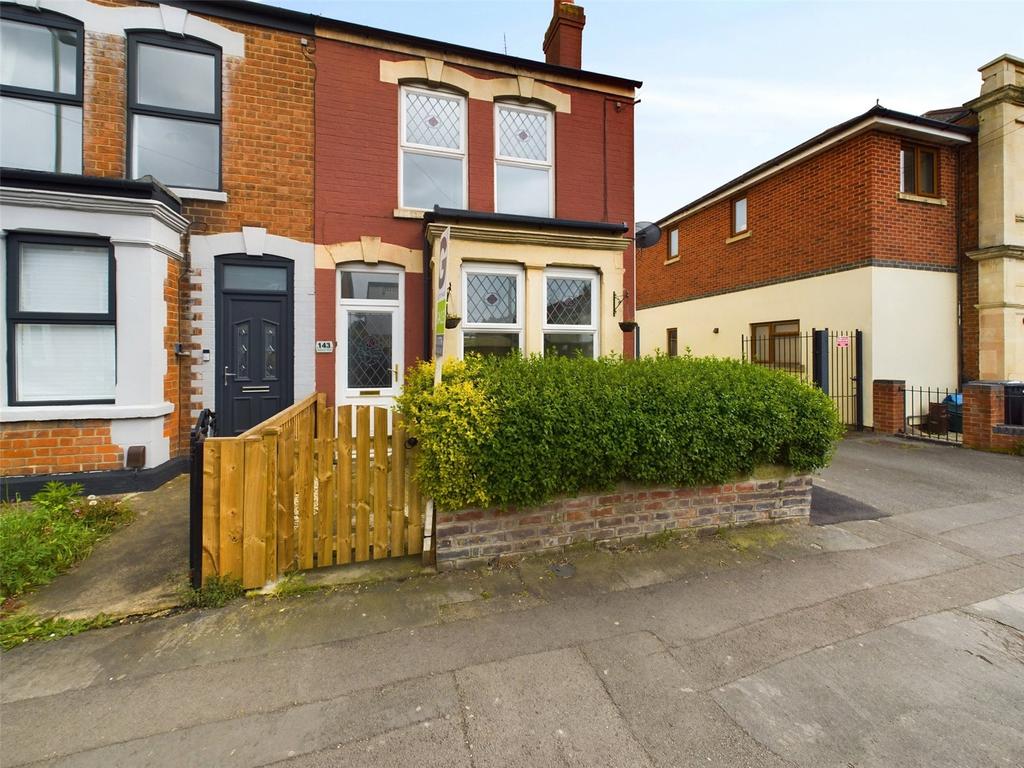 Seymour Road, Gloucester, Gloucestershire, GL1 3 bed semidetached house for sale £220,000