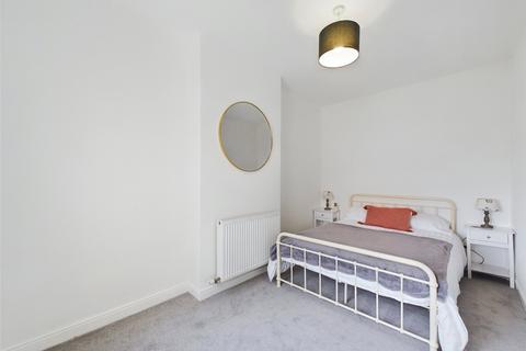 143 Seymour Road, Gloucester, GL1 5QD