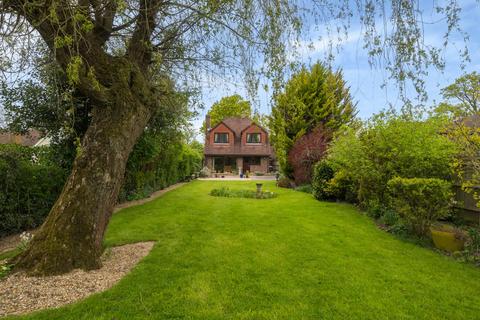 4 bedroom detached house for sale, Rowly Drive, Cranleigh, GU6